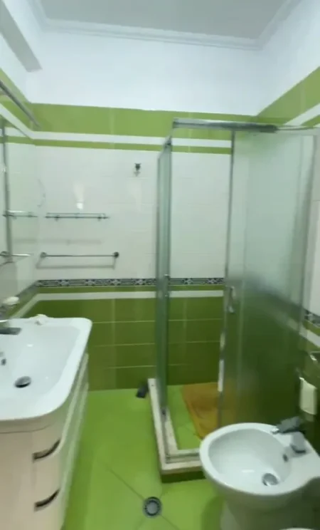 Tirane, shitet apartament 1+1 Kati 6, 93 m² 258.000 € (Pranë Kopshtit Zoologjik)