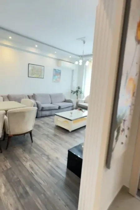 Tirane, shitet apartament 1+1 Kati 6, 93 m² 258.000 € (Pranë Kopshtit Zoologjik)