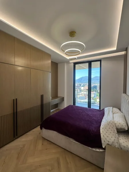 Tirane, jepet me qera apartament 1+1+Ballkon Kati 11, 74 m² 900 € (Mine Peza)