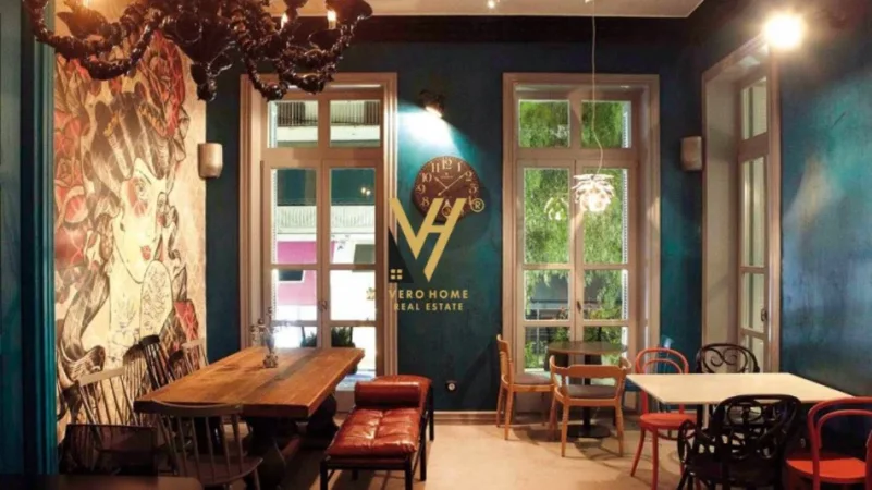 Tirane, jepet me qera lokal Kati 0, 172 m² 770 € (SHKOZE)