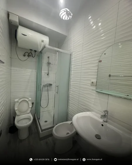 Tirane, jap me qera 1+1 , 75 m² 700 € 