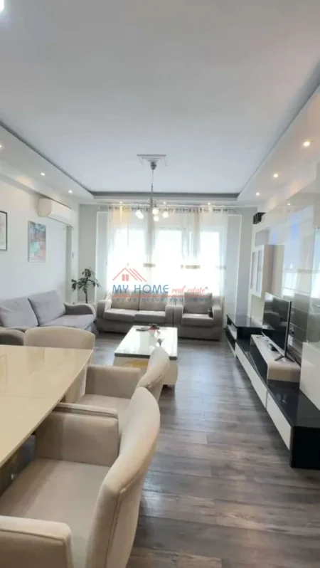 Tirane, shitet apartament 2+1+Ballkon Kati 6, 93 m² 258.000 € (Rruga Bilal Sina)
