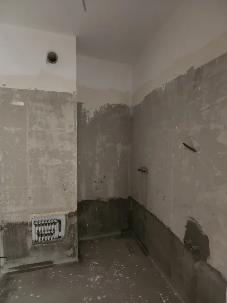 Tirane, shitet apartament 2+1+Ballkon Kati 4, 105 m² 
