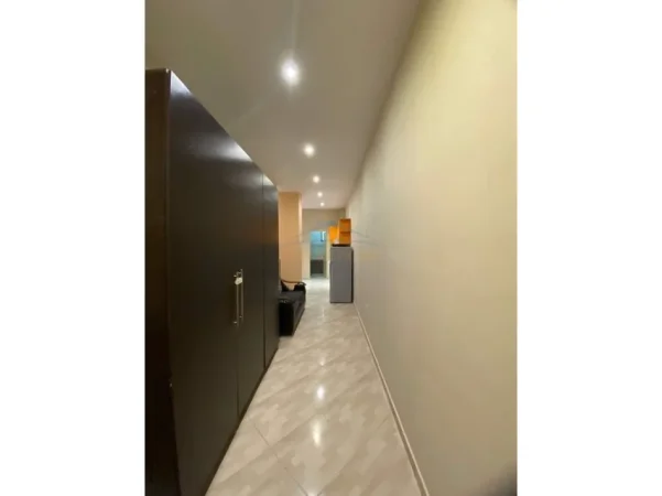 Tirane, jepet me qera apartament 1+1+Ballkon Kati 0, 36 m² 350 € (Kodra e diellit)