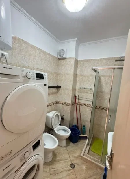 Tirane, shitet apartament 2+1+Aneks+Ballkon Kati 5, 94 m² 258.000 € (Kopshti Zoologjik)