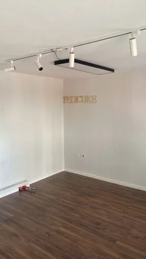 Tirane, jepet me qera dyqan Kati 0, 32 m² 550 € (rruga e durresit)