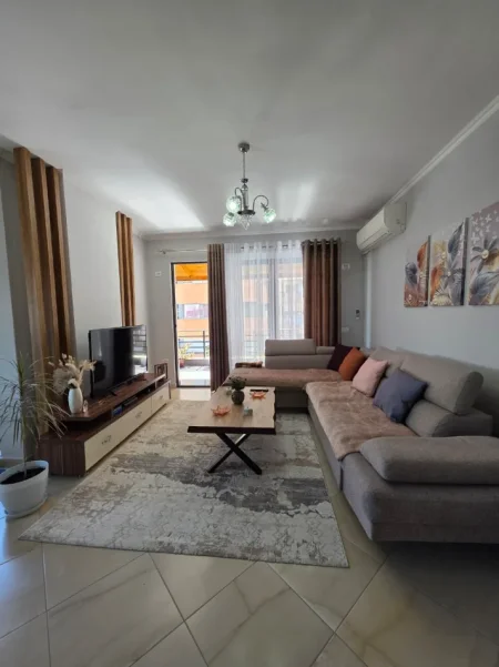 Tirane, shitet apartament 2+1+Ballkon Kati 3, 96 m² 160.000 € (Astir)