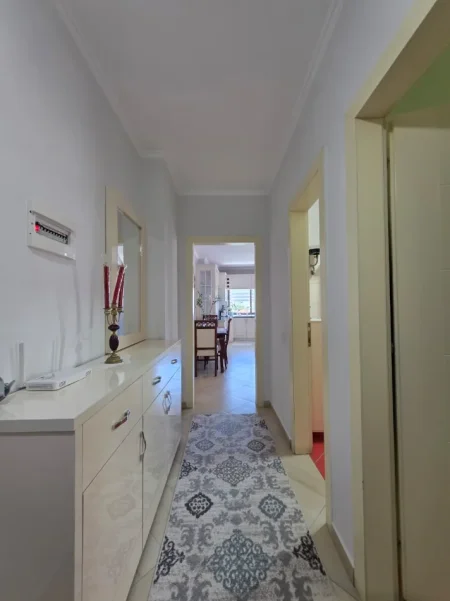 Tirane, shitet apartament 2+1+Ballkon Kati 3, 96 m² 160.000 € (Astir)