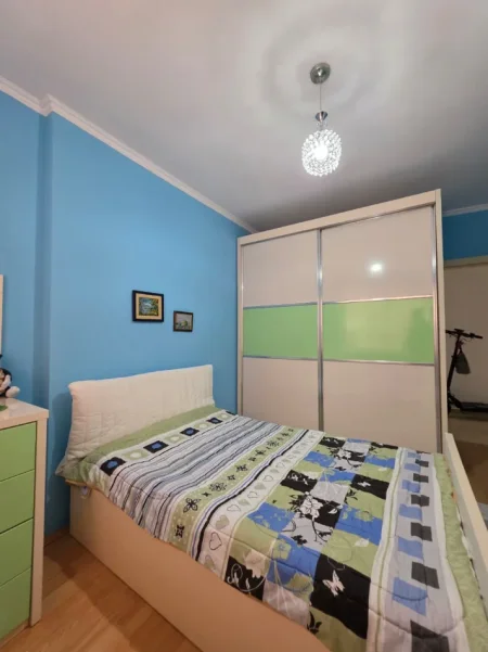 Tirane, shitet apartament 2+1+Ballkon Kati 3, 96 m² 160.000 € (Astir)