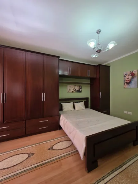 Tirane, shitet apartament 2+1+Ballkon Kati 3, 96 m² 160.000 € (Astir)