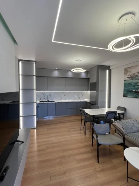 Tirane, jepet me qera apartament 2+1+Aneks+Ballkon Kati 9, 93 m² 850 € (Concord Center , Rruga 5 Maji)