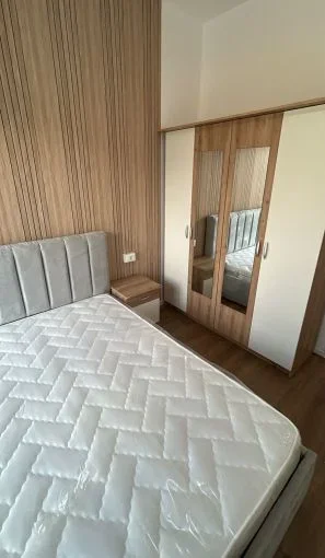 Tirane, jepet me qera apartament 1+1+Aneks+Ballkon Kati 2, 47 m² 400 € (fresku)