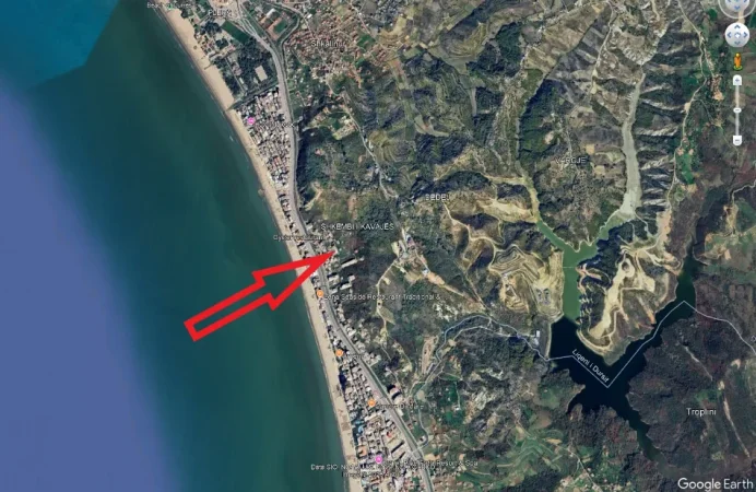 Durres, Shkallnur, Shitet Garsonier Kati 6, me siperfaqe 30.23 m², Cmimi Fillestar 1,344,000 Leke