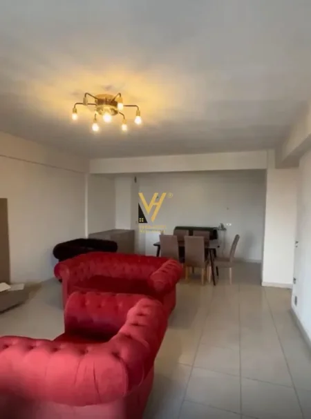 Tirane, shitet apartament 2+1+Ballkon Kati 13, 123 m² 160.000 € (Kompleksi Malajzian, Casa Italia)