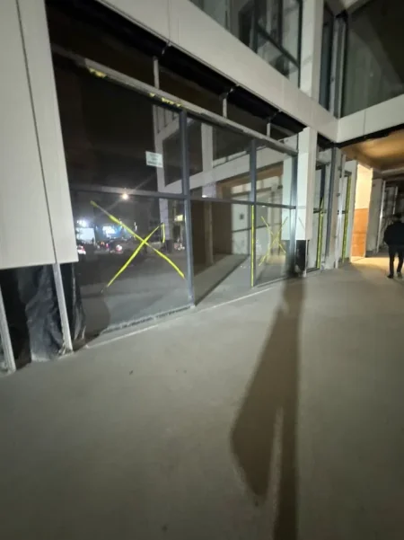 Tirane, jepet me qera ambjent biznesi Kati 0, 150 m² 3.500 € (DON BOSKO)