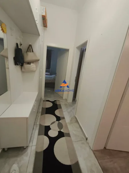 Tirane, shitet apartament 2+1+Ballkon Kati 3, 83 m² 128.000 € 