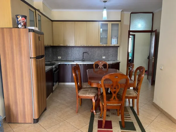 Tirane, shitet apartament 2+1+Ballkon Kati 6, 113 m² 159.000 € (KTHESA E KAMZES TERMINALI)