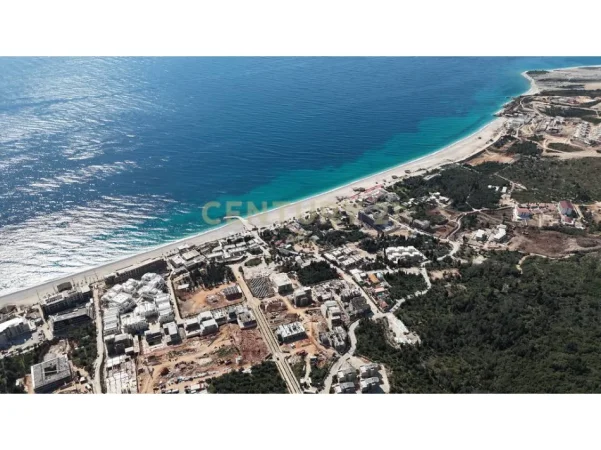 Dhermi - Palase, jepet me qera ambjent biznesi , 1.400 m² 