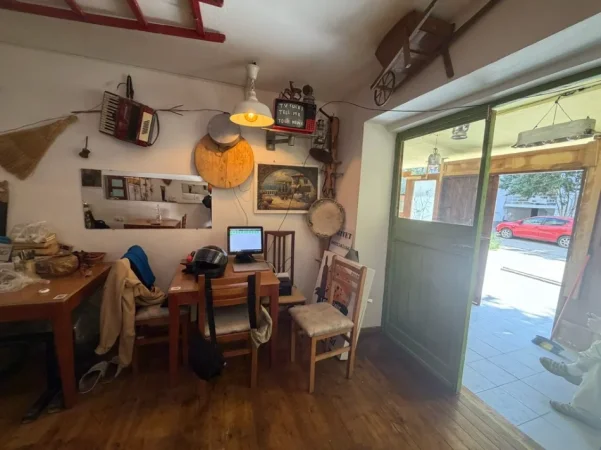 Tirane, shitet ambjent biznesi Kati 0, 66 m² 180.000 € (VASIL SHANTO)