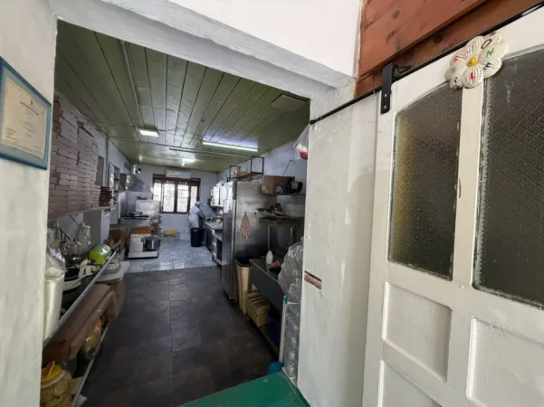 Tirane, shitet ambjent biznesi Kati 0, 66 m² 180.000 € (VASIL SHANTO)
