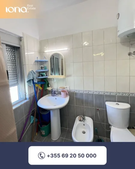 Shkembi Kavajes, shitet garsonier 1+1 Kati 5, 30 m² 60.000 € 