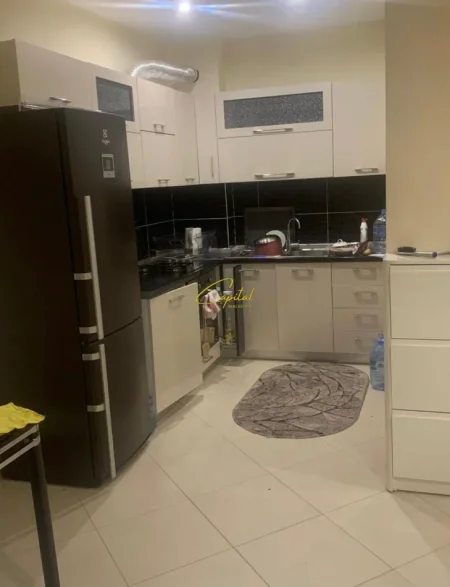Tirane, jepet me qera apartament 1+1 Kati 5, 76 m² 450 € (ASTIR)