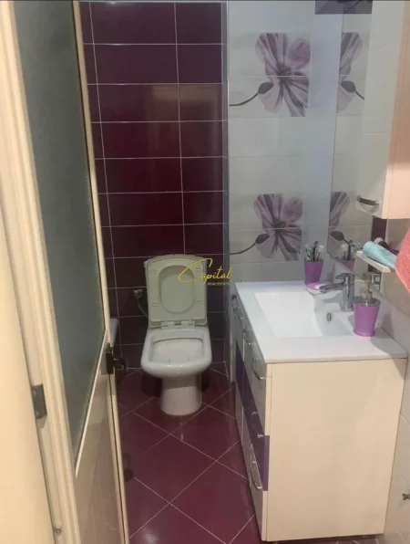 Tirane, jepet me qera apartament 1+1 Kati 5, 76 m² 450 € (ASTIR)
