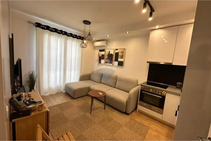 Tirane, shitet apartament 1+1+Ballkon Kati 5, 80 m² 180.000 € (Myslym Shyri)