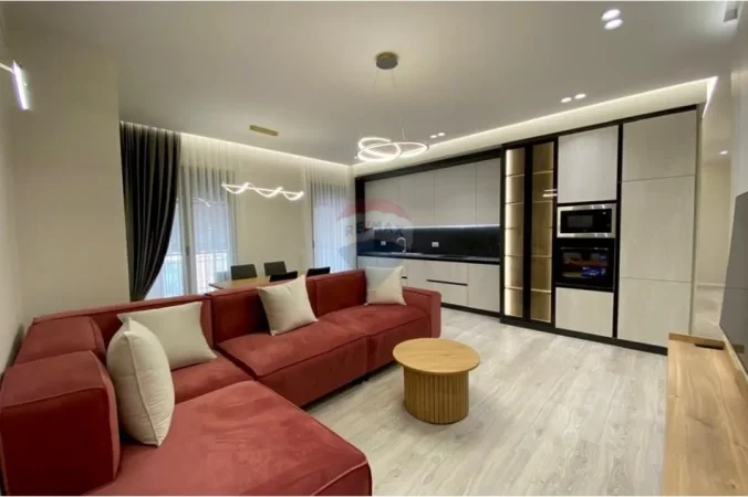 Tirane, jepet me qera apartament 2+1+Ballkon Kati 8, 122 m² 1.300 € (Kompleksi Delijorgji)