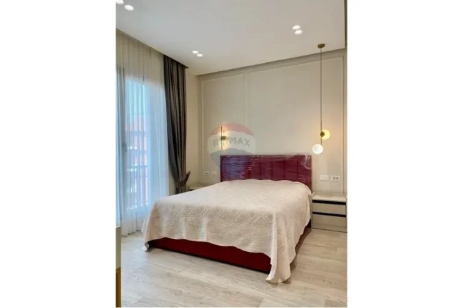 Tirane, jepet me qera apartament 2+1+Ballkon Kati 8, 122 m² 1.300 € (Kompleksi Delijorgji)