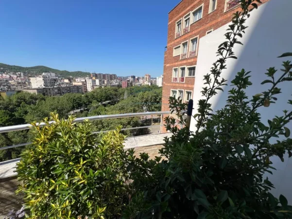 Tirane, Shiten 2-Apartamente 2+1+ 3 Ballkone Kati 6, 160 m² 420.000 € (Bulevardi Gjergj Fishta, Hilton Garden Inn)
