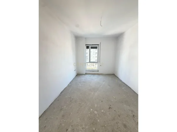 Tirane, shitet apartament 2+1 Kati 4, 95 m² 173.900 € 