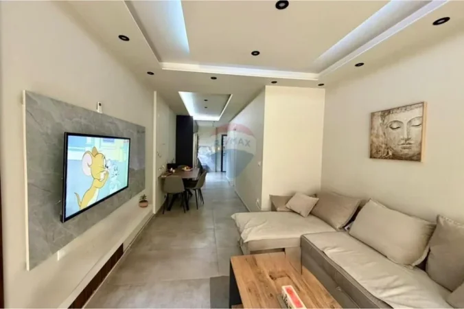 Tirane, shitet apartament 1+1+Ballkon Kati 2, 85 m² 183.000 € (Kodra e Diellit 2)