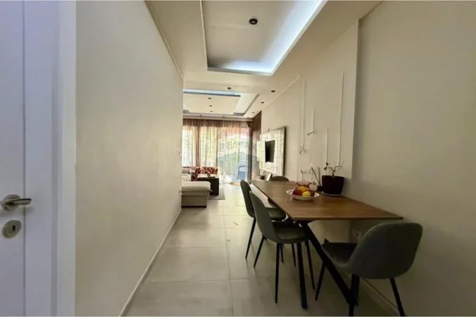 Tirane, shitet apartament 1+1+Ballkon Kati 2, 85 m² 183.000 € (Kodra e Diellit 2)