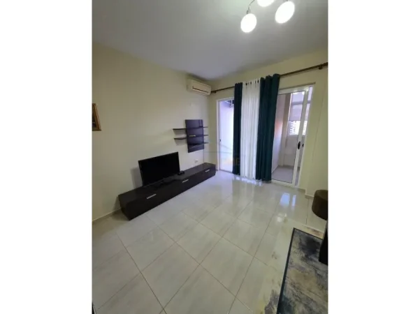 Tirane, shitet apartament 1+1 Kati 6, 46 m² 83.000 € (unaza e re)
