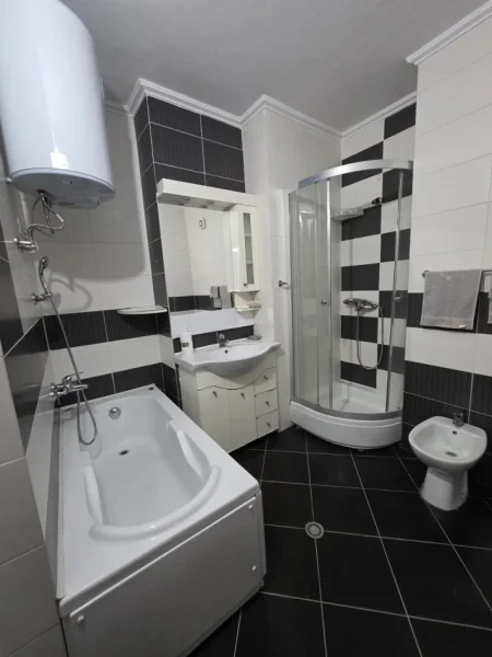 Tirane, shitet apartament 2+1 Kati 5, 106 m² 197.000 € (Bar oslo)