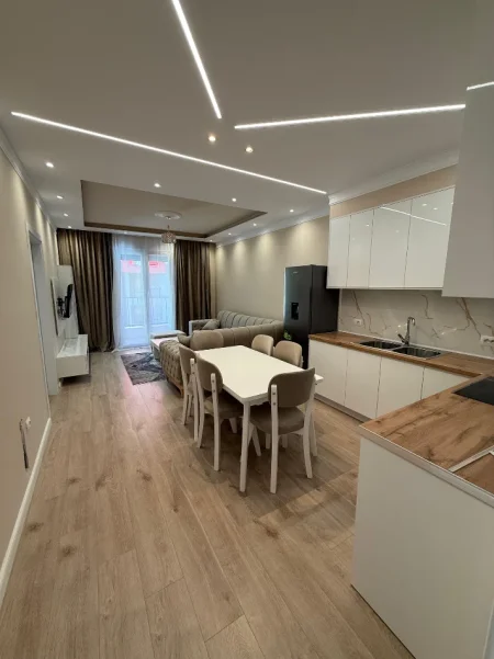 Tirane, jepet me qera apartament 2+1+Ballkon Kati 3, 100 m² 500 € (Apartament 2+1 Per Qera Colorsplash Residence Paskuqan I Pabanuar Me Pare)
