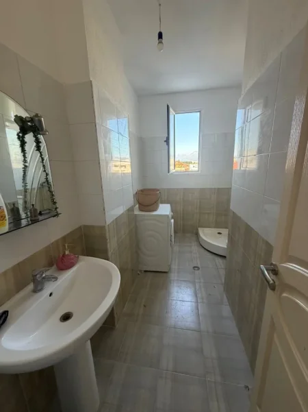 Tirane, shitet apartament 1+1+Ballkon Kati 2, 63 m² 85.000 € (Apartament 1+1 Per Shitje Ardeno (Casa Italia) Me Hipoteke I Mobiluar)