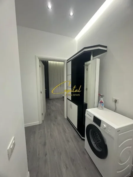 Tirane, jepet me qera apartament 1+1 Kati 1, 53 m² 700 € (STADIUMI AIR ALBANIA)