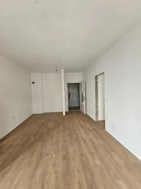 Tirane, shitet apartament 2+1 Kati 7, 95 m² 125.000 € (TIRANA ENTRY 2)