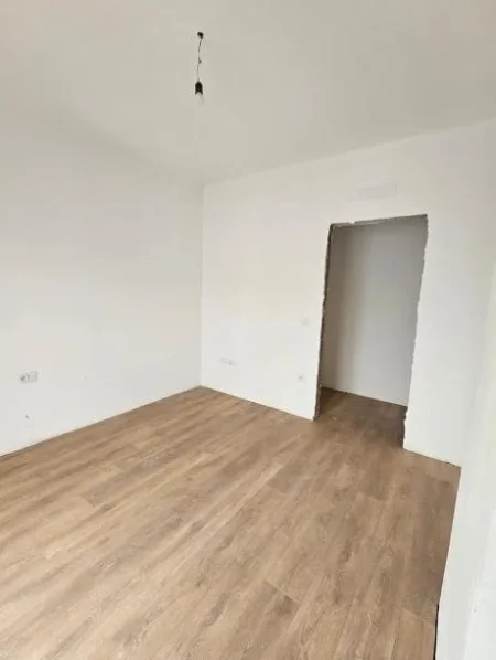 Tirane, shitet apartament 2+1 Kati 7, 95 m² 125.000 € (TIRANA ENTRY 2)