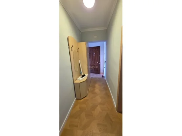 Tirane, shitet apartament 1+1 Kati 3, 45 m² 90.000 € 