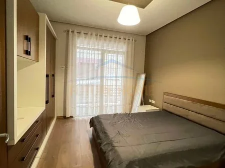 Tirane, shitet apartament 1+1 Kati 5, 82 m² 159.000 € 