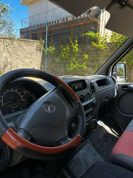 Tirane, Shitet - Mercedes-Benz Sprinter MAXI 313 2.7CDI  - 10.500 €