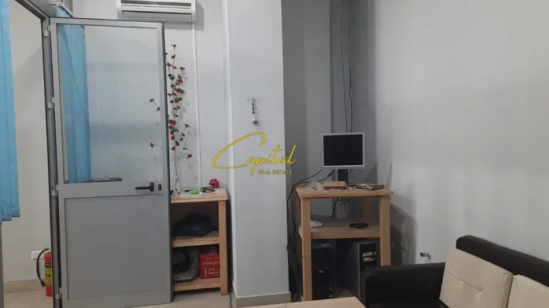 Tirane, jepet me qera ambjent biznesi Kati 0, 99 m² 800 € (ISH PARKU)