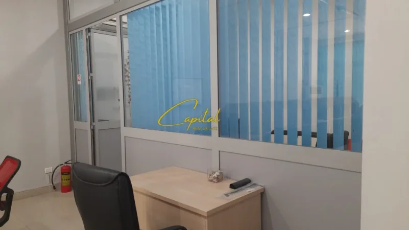 Tirane, jepet me qera ambjent biznesi Kati 0, 99 m² 800 € (ISH PARKU)