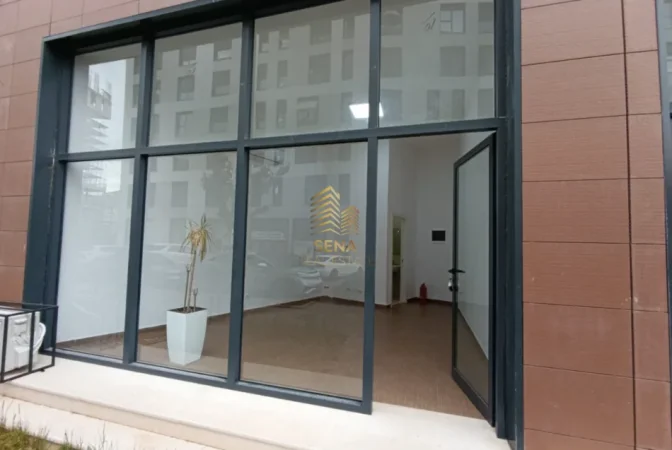 Tirane, jepet me qera ambjent biznesi Kati 0, 26 m² 320 € (Jordan Misja)