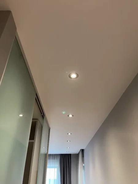 Tirane, ofroj Sherbime Istalime Elektrike dhe riparime Elektrike