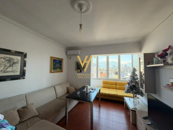 Tirane, jepet me qera apartament 1+1+Ballkon Kati 6, 70 m² 650 € (VASIL SHANTO)
