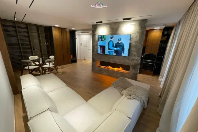 Tirane, jepet me qera apartament 2+1 Kati 8, 126 m² 1.800 € (Liqeni i Thate)